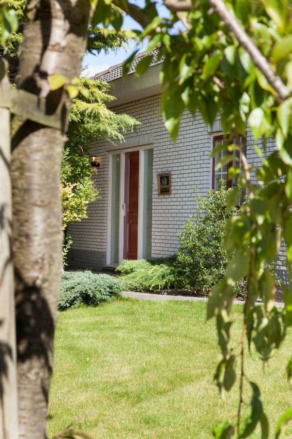Njoy-Uithof Bed and Breakfast La Haya Exterior foto